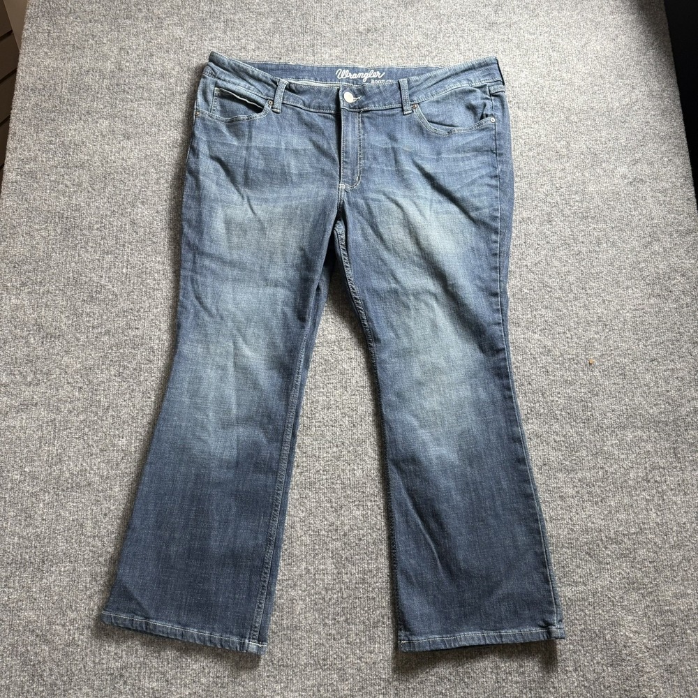 Wrangler Bootcut Jeans Womens Blue Medium Wash Stretch Denim Pants Sz 22W X 30